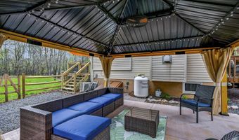 52 Tennyson Cir, Albrightsville, PA 18210