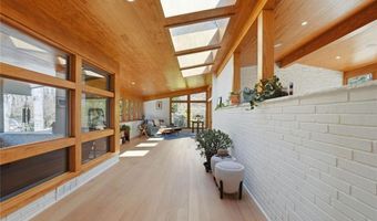 1807 Lenox Rd NE, Atlanta, GA 30306