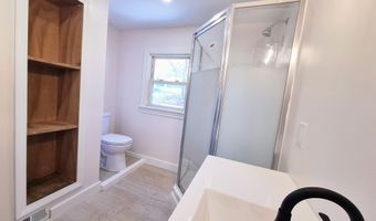 155 Second St, Auburn, ME 04210