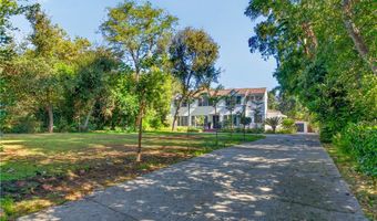 275 Arbolada Dr, Arcadia, CA 91006