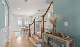 525 East Ave, Bay Head, NJ 08742