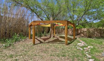 545 Atrisco Dr NW, Albuquerque, NM 87105