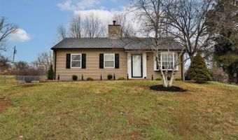 909 Crestland Dr, Ballwin, MO 63011