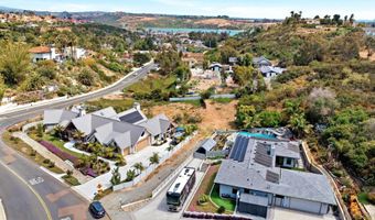 4269 Hillside Dr, Carlsbad, CA 92008