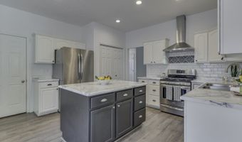 120 Golden Tree Ln, Indianapolis, IN 46227