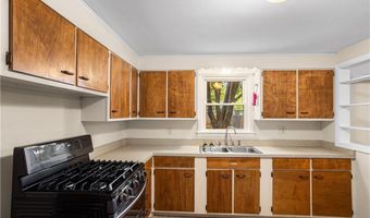 85 Sachem Rd, North Kingstown, RI 02852