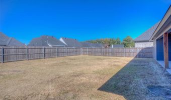 703 Julesburg Ln, Benton, LA 71006