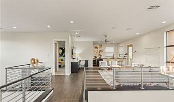 38 Moonfire Dr, Las Vegas, NV 89135