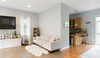 1712 Levee Ave, Anoka, MN 55303