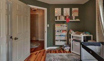 2310 E Woodlawn St, Allentown, PA 18109