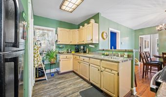 327 French St, Bangor, ME 04401