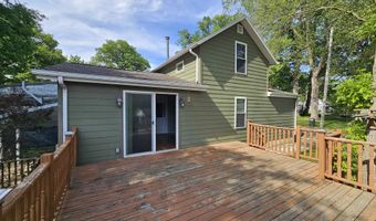 142 Forest Park Rd, Arnolds Park, IA 51331