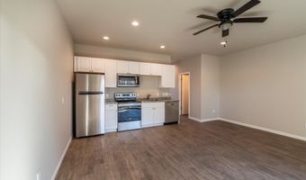 318 11TH St, Bandon, OR 97411