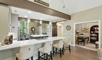 4 Egret Dr, Beaufort, SC 29907