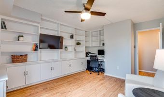 200 N PICKETT St 308, Alexandria, VA 22304