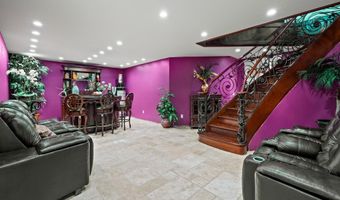 32 BENMORE Ter, Bayonne, NJ 07002