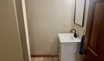 3563 Franklin Dr, Auburn, IN 46706