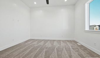 3090 Elixir Rd, Ammon, ID 83406