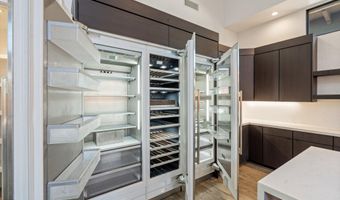 6525 E CAVE CREEK Rd 33, Cave Creek, AZ 85331