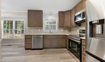 153 Stonybrook Ct, Athens, GA 30605