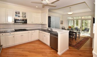 4 Lower Heatherwood, Cromwell, CT 06416