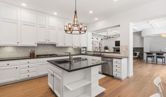 7912 Corte Penca, Carlsbad, CA 92009