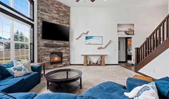 1013 HARVEST Trl, Appleton, WI 54913