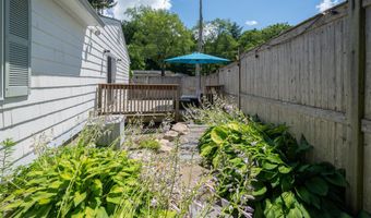 16 Cindy Ln, Bethel, CT 06801