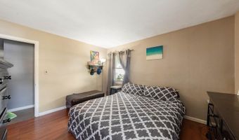 70 Northland Ln, Aberdeen Twp., NJ 07747