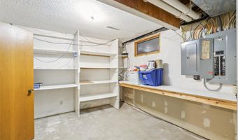 3863 NE 88th St, Altoona, IA 50009