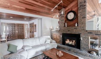8472 Wagon Boss Rd, Bozeman, MT 59715