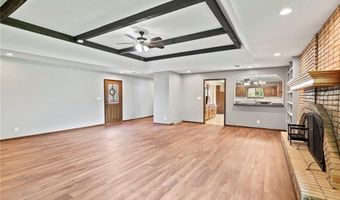 2207 N 154th Ter, Basehor, KS 66007