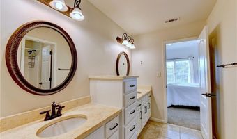 1349 Woodtrace Ln, Auburn, GA 30011