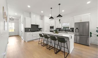 3601 SW Daybreak Blvd, Bentonville, AR 72713