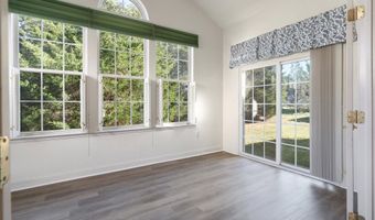 150 MIRAGE Blvd, Barnegat, NJ 08005