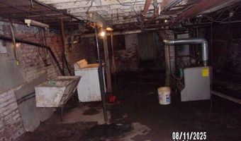 137 N Pine Ave, Albany, NY 12203