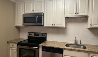 67 W Main St 122, Clinton, CT 06413