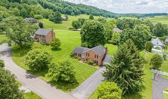 19464 Triple Crown Dr, Abingdon, VA 24211