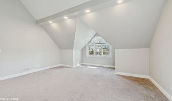 1838 N Windsor Dr, Arlington Heights, IL 60004