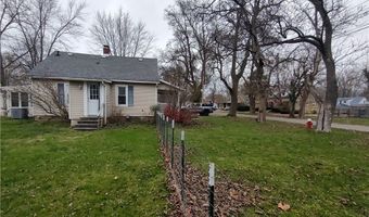 360 Taylor St, Amherst, OH 44001