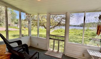 N15043 BOLANDER LANDING RD, Amberg, WI 54102