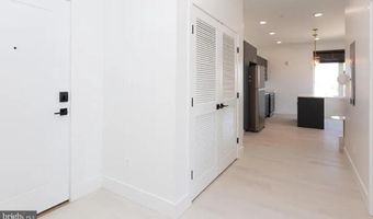 520 S CAROLINE St 202, Baltimore, MD 21231