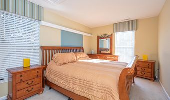 511 SUNLIGHT Ln 3, Berlin, MD 21811