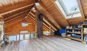 33 Lilly Ln, Appleton, ME 04862
