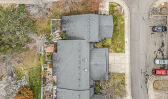 235 Meadow Dr, Ashland, OR 97520
