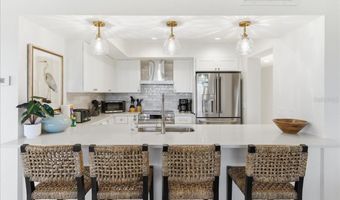 102 TUNA St, Anna Maria, FL 34216