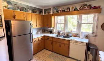 19 Pomeroy Rd, Athens, OH 45701