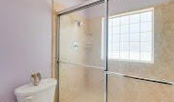 2001 Claudette Ct, Biloxi, MS 39531