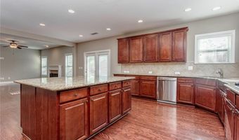 940 Walters Cir, Alpharetta, GA 30005