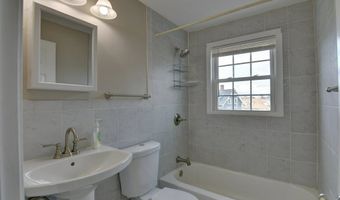 30 Trull St 2, Boston, MA 02125
